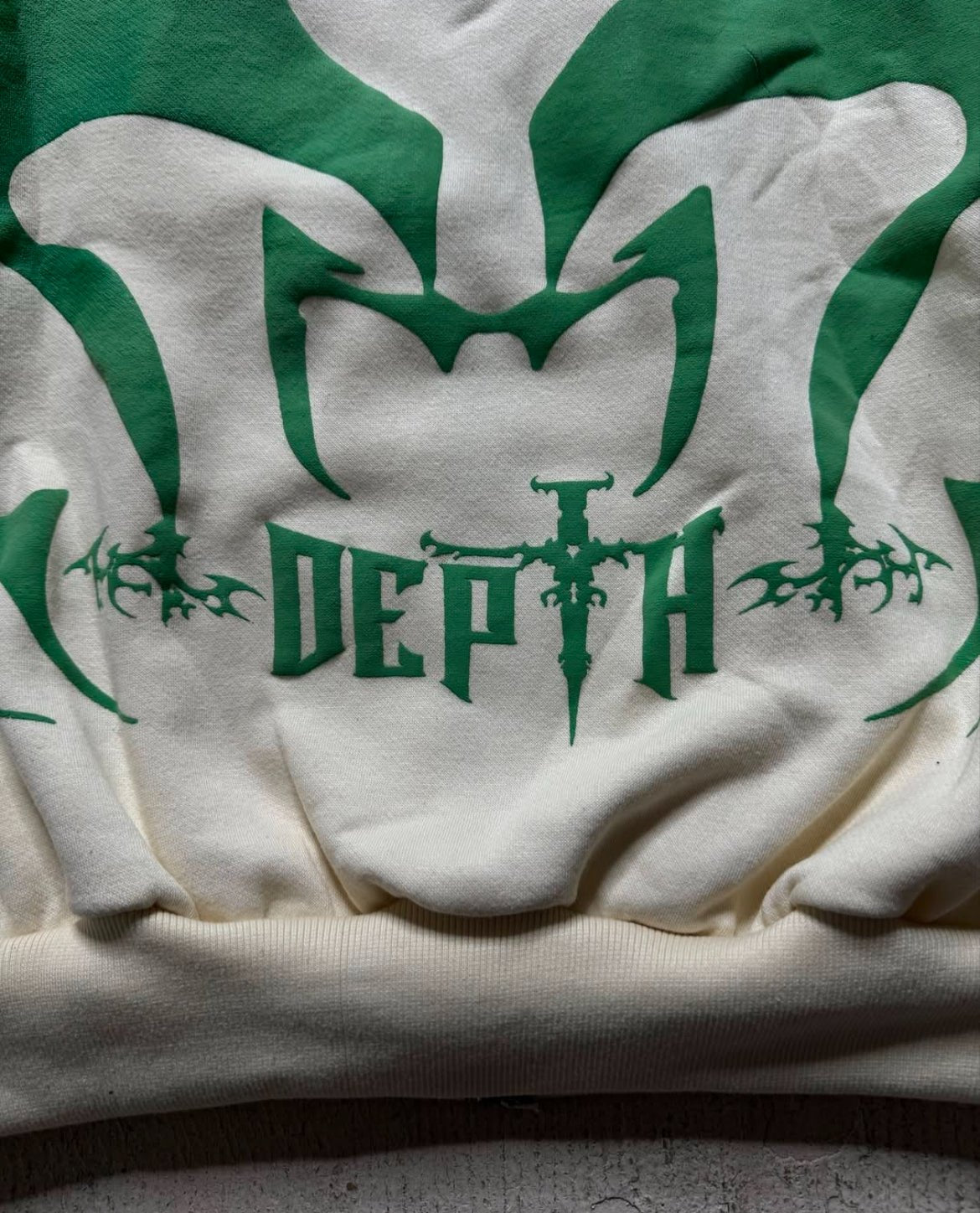 DEPTH HOODIE - Warmsouls