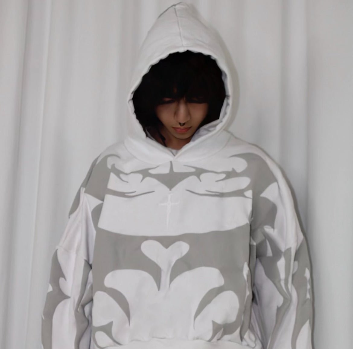 Ghost White Delta Hoodie - Warmsouls